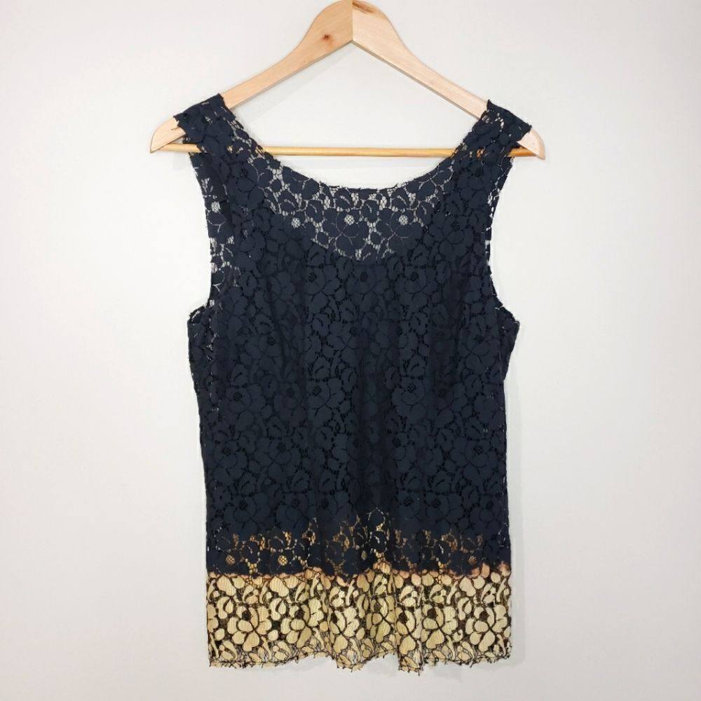 🦋3/$25 Velvet Small Lace Navy Blue Gold Sleeveless Lined Top
